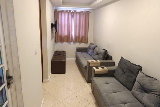 Sala de casa para alugar com 1 quarto, 58m² em Freguesia (Ilha do Governador), Rio de Janeiro