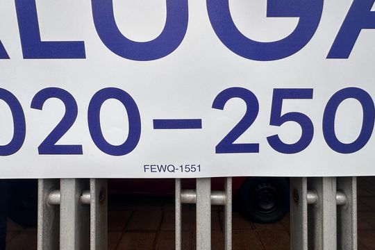 FEWQ-1551 de casa para alugar com 2 quartos, 107m² em Jardim Colonial, São Bernardo do Campo