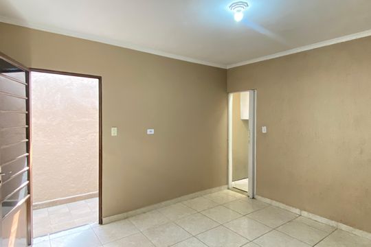 Casa à venda com 2 quartos, 116m² em Santo Antônio, Osasco