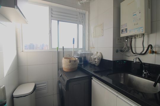Lavanderia de apartamento à venda com 2 quartos, 64m² em Vila Sao Paulo, São Paulo