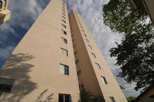 Fachada de apartamento à venda com 2 quartos, 64m² em Vila Sao Paulo, São Paulo