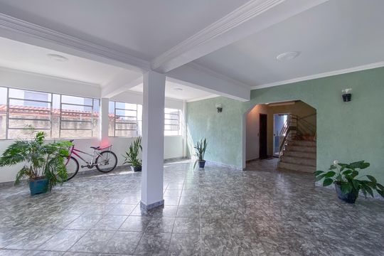 Apartamento à venda com 2 quartos, 55m² em Tirol, Contagem
