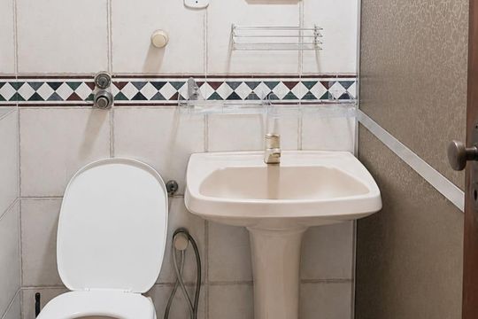 Banheiro de casa para alugar com 4 quartos, 143m² em Centro, São Gonçalo