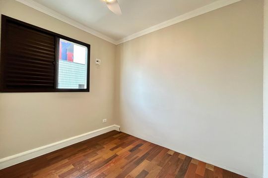 Quarto 2 de apartamento para alugar com 2 quartos, 55m² em Vila Mascote, São Paulo