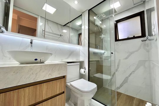 Banheiro de apartamento para alugar com 2 quartos, 55m² em Vila Mascote, São Paulo