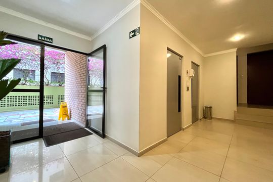 Hall social de apartamento para alugar com 2 quartos, 55m² em Vila Mascote, São Paulo