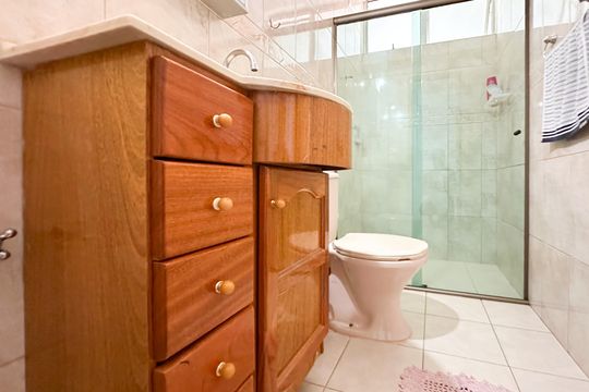 Banheiro Social de apartamento à venda com 2 quartos, 65m² em Parque Terra Nova Ii, São Bernardo do Campo