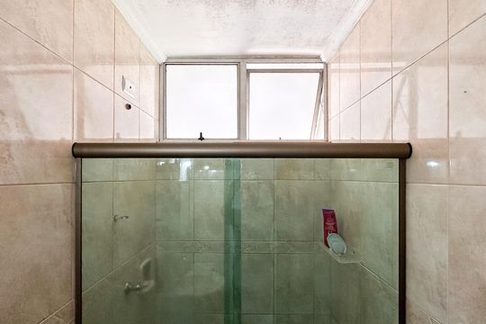 Banheiro Social de apartamento à venda com 2 quartos, 65m² em Parque Terra Nova Ii, São Bernardo do Campo