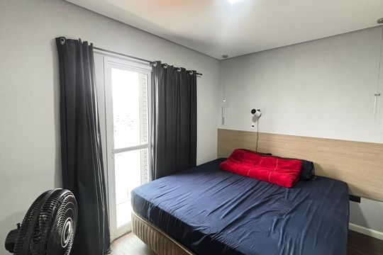 Suite de apartamento à venda com 2 quartos, 120m² em Parque João Ramalho, Santo André
