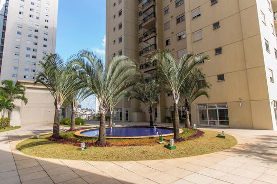 Área comum de apartamento para alugar com 2 quartos, 68m² em Jardim Tupanci, Barueri