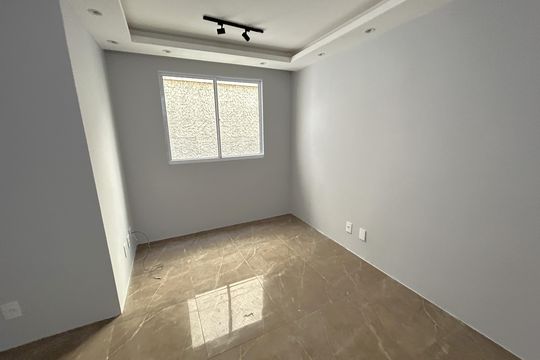 Apartamento à venda com 2 quartos, 44m² em Sampaio, Rio de Janeiro