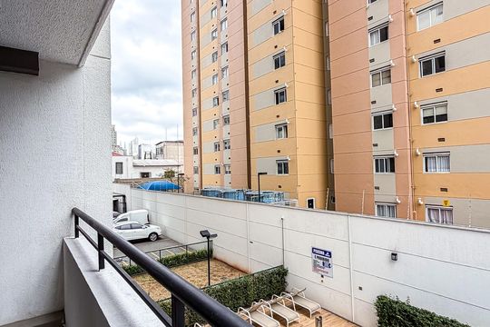 Varanda de kitnet/studio para alugar com 1 quarto, 27m² em Brás, São Paulo