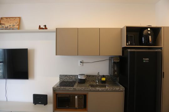 Cozinha de apartamento para alugar com 1 quarto, 32m² em Perdizes, São Paulo
