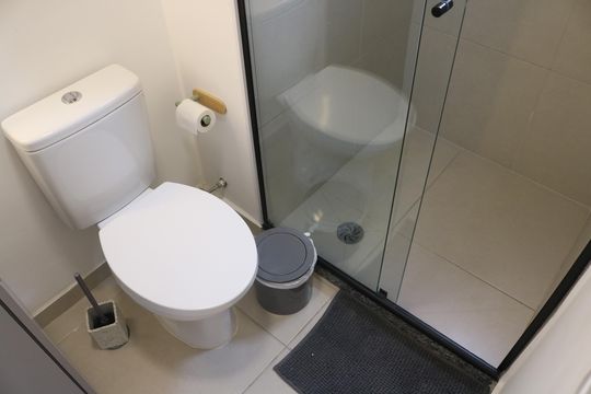 Banheiro de apartamento para alugar com 1 quarto, 32m² em Perdizes, São Paulo