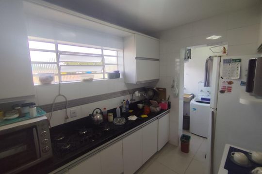 Cozinha de apartamento à venda com 2 quartos, 47m² em Alípio de Melo, Belo Horizonte