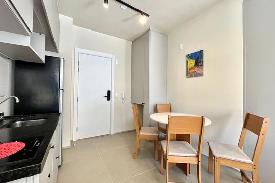 Cozinha de kitnet/studio à venda com 1 quarto, 32m² em Vila Guarani (zona Sul), São Paulo