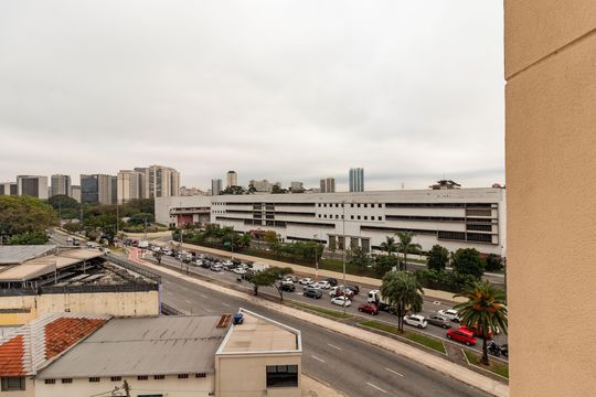 Vista da Suíte de apartamento à venda com 2 quartos, 70m² em Barra Funda, São Paulo