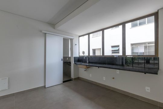 Cozinha de apartamento à venda com 2 quartos, 69m² em Anchieta, Belo Horizonte