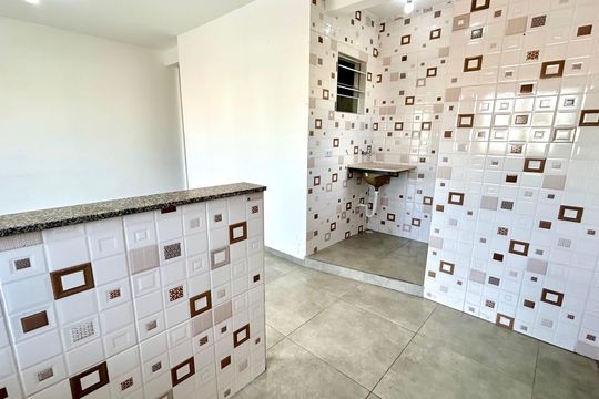 Cozinha de apartamento para alugar com 2 quartos, 55m² em Jardim Pinhal, Guarulhos