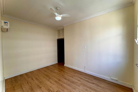 Apartamento para alugar com 3 quartos, 129m² em Laranjeiras, Rio de Janeiro