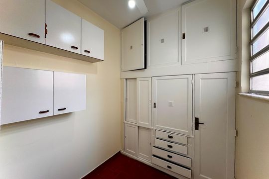 Apartamento para alugar com 3 quartos, 129m² em Laranjeiras, Rio de Janeiro