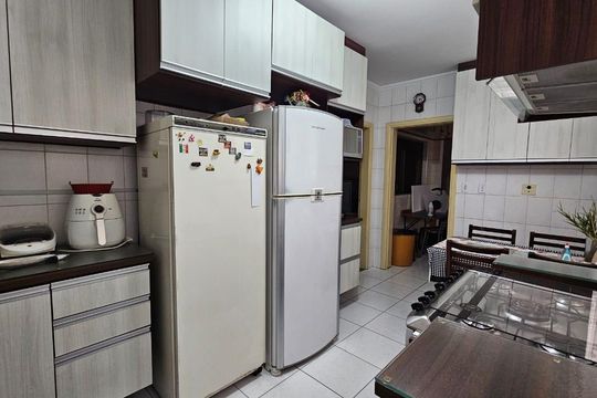 Cozinha de apartamento para alugar com 3 quartos, 155m² em Jardim das Nações, Taubaté