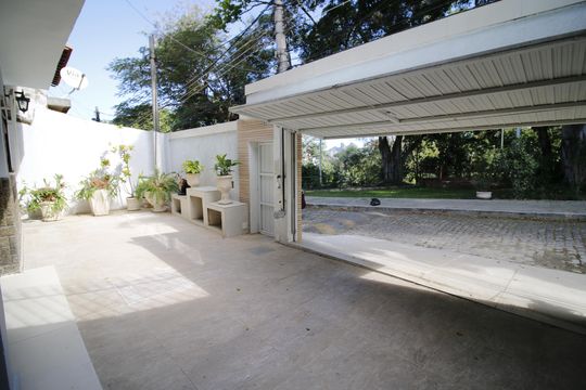 Quintal de casa de condomínio à venda com 4 quartos, 305m² em Taquara, Rio de Janeiro