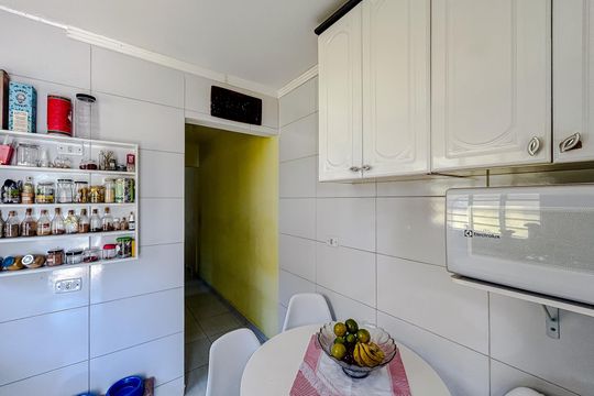 Cozinha de casa à venda com 2 quartos, 123m² em Vila Esperança, São Paulo