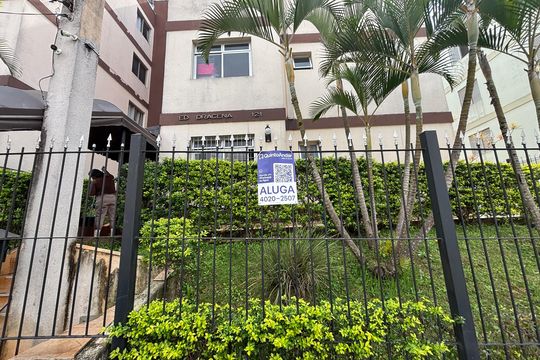 Placa  de apartamento para alugar com 2 quartos, 60m² em Jardim Rio das Pedras, Cotia