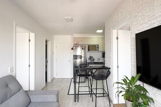 Sala de apartamento para alugar com 2 quartos, 39m² em Vila Morro Grande, São Paulo