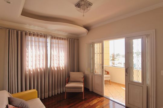 Apartamento à venda com 4 quartos, 290m² em Heliópolis, Belo Horizonte