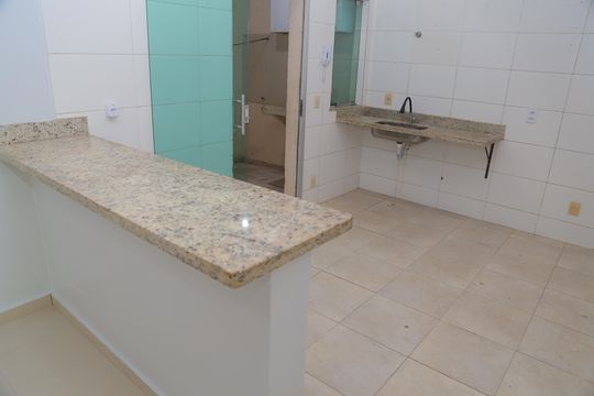 Cozinha americana de casa de condomínio para alugar com 3 quartos, 79m² em Jardim Imperial, Aparecida de Goiânia