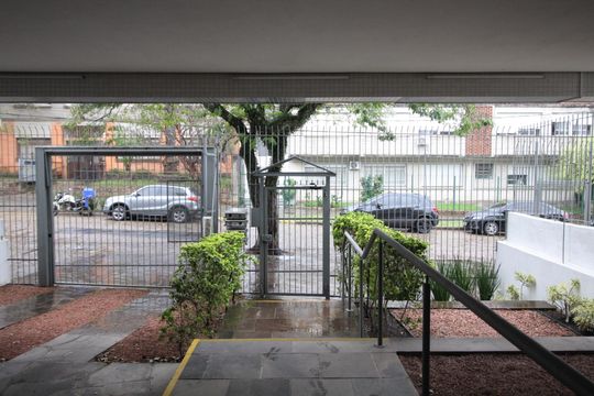 Área comum de apartamento para alugar com 3 quartos, 147m² em Petrópolis, Porto Alegre