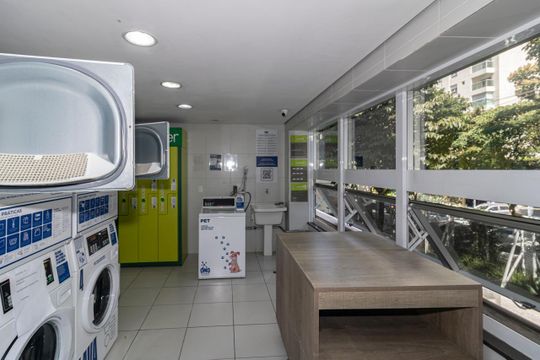 Área comum - Lavanderia de apartamento para alugar com 1 quarto, 54m² em Vila Olímpia, São Paulo