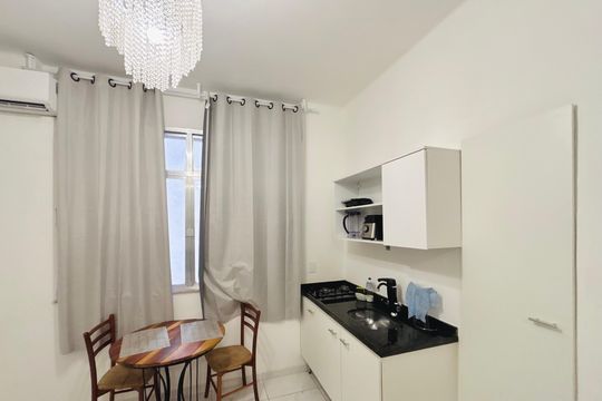 Apartamento para alugar com 1 quarto, 33m² em Copacabana, Rio de Janeiro