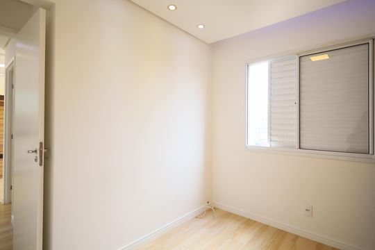 Quarto 1 de apartamento para alugar com 2 quartos, 49m² em Conceicao, Osasco