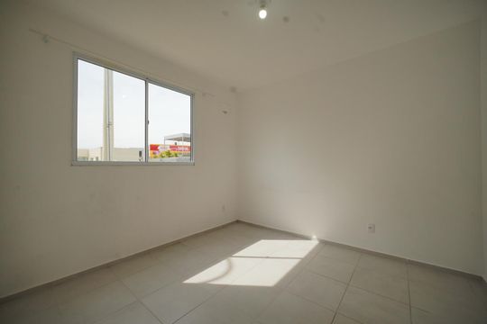 Quarto 2 de apartamento para alugar com 2 quartos, 43m² em Caminho Novo, Palhoça