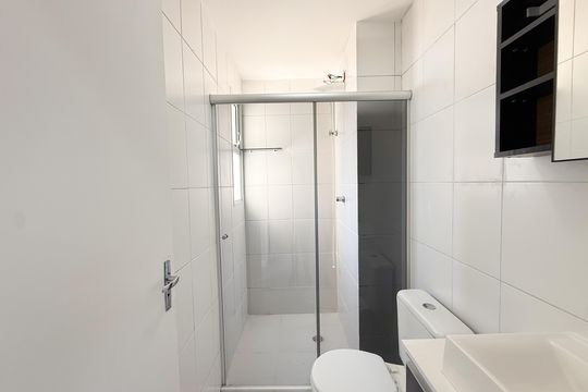 Banheiro de apartamento para alugar com 3 quartos, 70m² em Vila dos Remedios, São Paulo