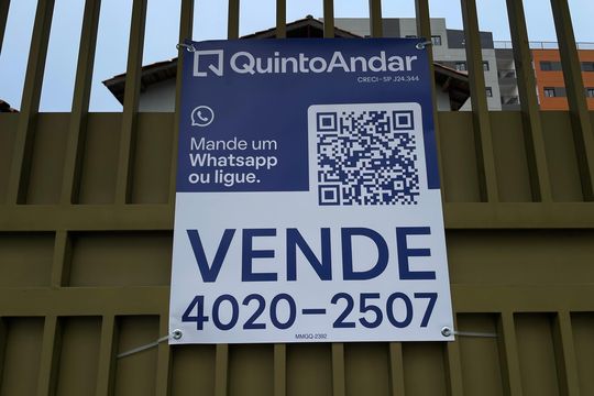 Placa de casa de condomínio à venda com 2 quartos, 65m² em Burgo Paulista, São Paulo