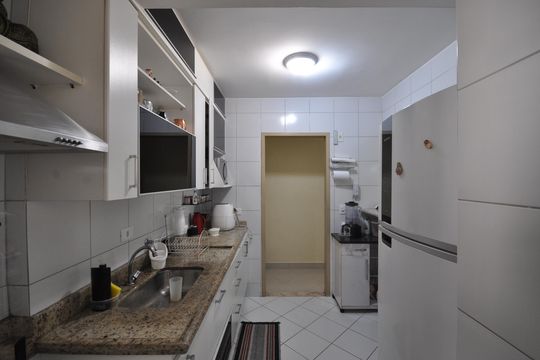 Cozinha de apartamento à venda com 3 quartos, 85m² em Vila Maria Alta, São Paulo