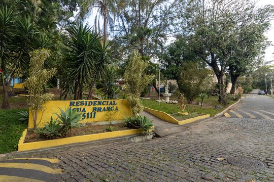 Área comum de casa de condomínio para alugar com 3 quartos, 216m² em Bangu, Rio de Janeiro
