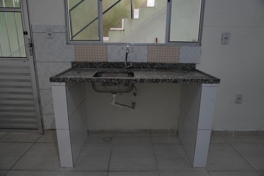 Casa para alugar com 1 quarto, 30m² em Conjunto Habitacional Sitio Conceicao, São Paulo