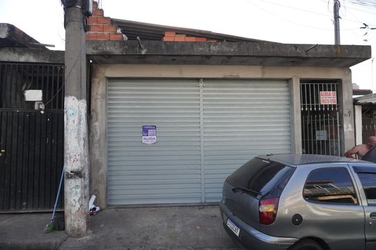 Casa para alugar com 1 quarto, 30m² em Conjunto Habitacional Sitio Conceicao, São Paulo