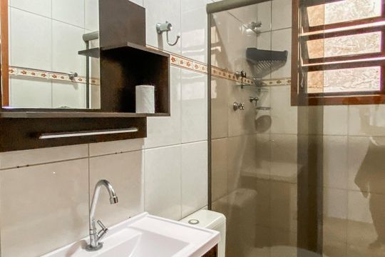Banheiro de casa para alugar com 2 quartos, 105m² em Cidade Líder, São Paulo