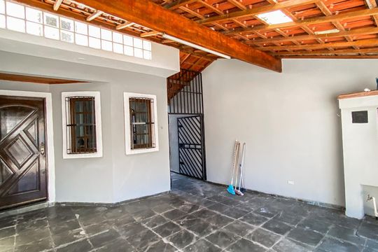 Garagem de casa para alugar com 2 quartos, 105m² em Cidade Líder, São Paulo