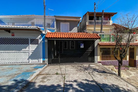 Fachada de casa para alugar com 2 quartos, 105m² em Cidade Líder, São Paulo