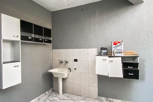 Área de Serviço de casa para alugar com 2 quartos, 105m² em Cidade Líder, São Paulo