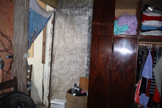Quarto de casa à venda com 2 quartos, 145m² em Parque das Flores, Mauá