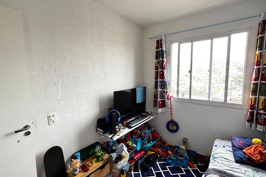 Quarto 2 de apartamento à venda com 2 quartos, 45m² em Parque Sao Vicente, Santo André