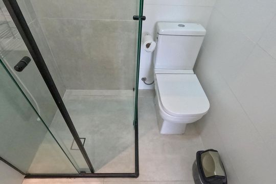 Banheiro do Quarto 1 de apartamento para alugar com 2 quartos, 60m² em José Menino, Santos